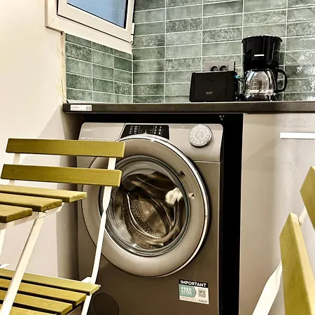 Sophie's Choice Ii Apartment *